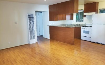 Jerry,30.REMODELED COTTAGE/GUEST HOUSE LIKE SINGLE/STUDIO.
$1,495USD per month.
Private Room|Long Beach, CA, United States.
Entire place|Central LA, West Hollywood, CA, United States.